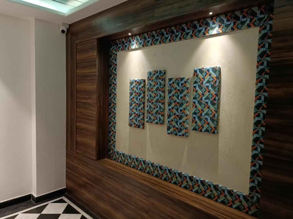 Hotel Vrinda Inn Udaipur Esterno foto