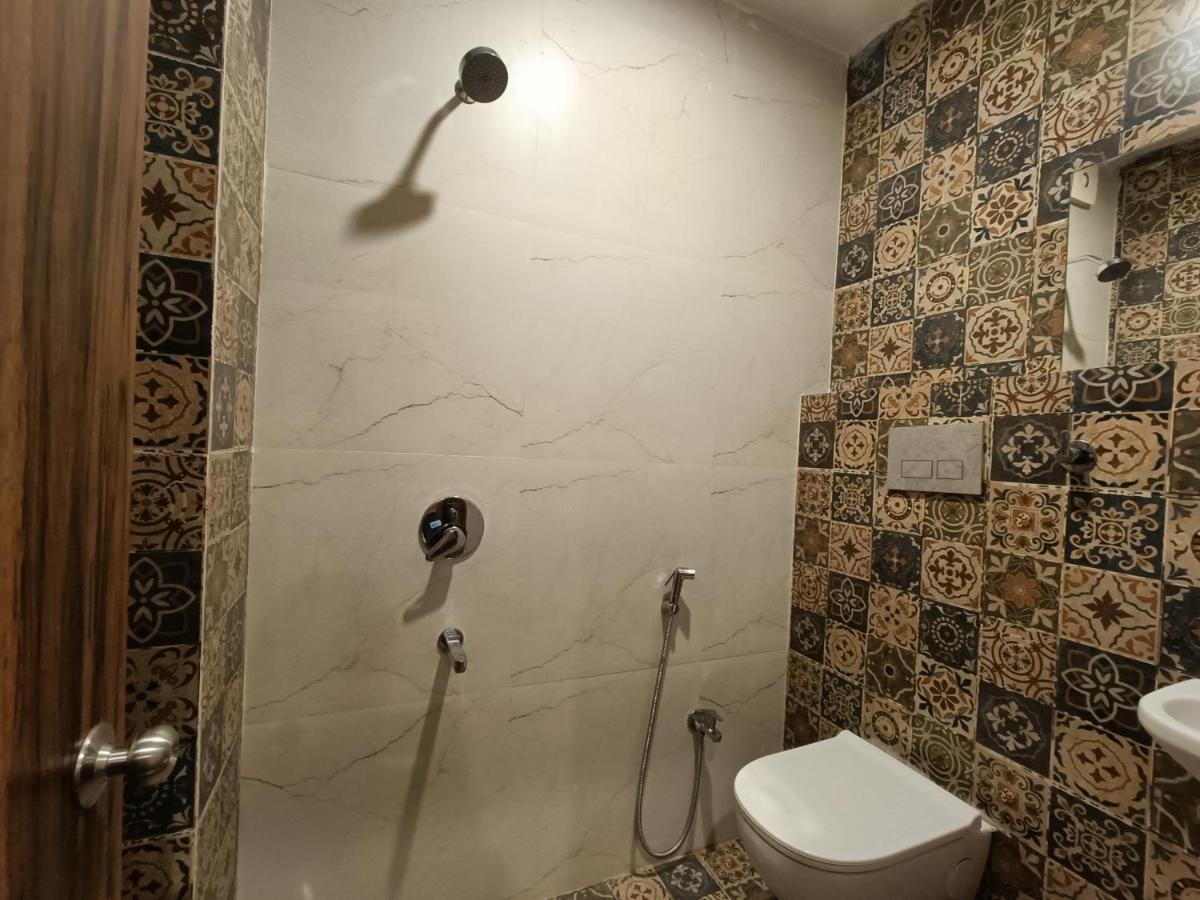 Hotel Vrinda Inn Udaipur Esterno foto
